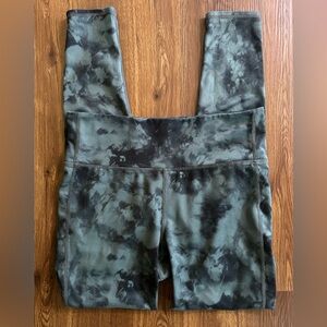 Altheta Women’s Green Black Tie Dye Leggings